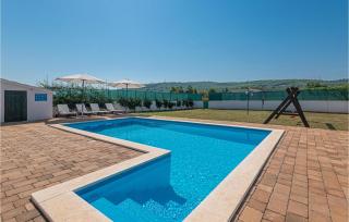 4 Bedroom Gorgeous Home In Dubrava - Dubrava - 3