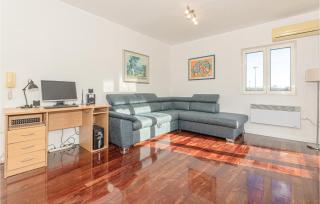 4 Bedroom Gorgeous Home In Dubrava - Dubrava - 8