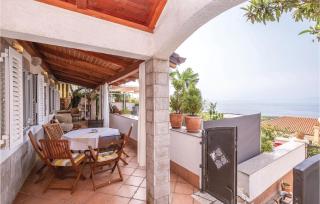 Amazing Apartment In Kostrena With Wifi - Kostrena - 4