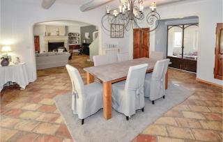 Pet Friendly Home In Cavaillon - Les Vignères - 6