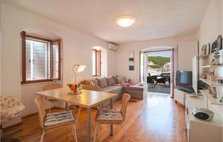 Gorgeous Home In Pucisca With Wifi - Pučišća - 8