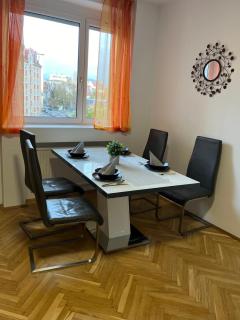 Zentrale Wohnung mit Parkplatz - Graz - 4