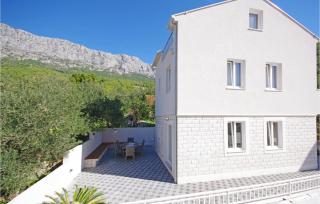 Three-Bedroom Holiday Home In Drvenik - 5