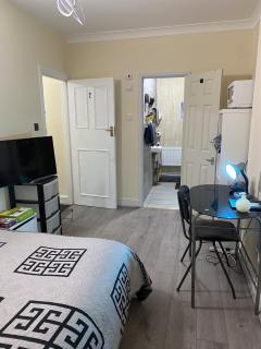 RestCity Apartments - Catford - 9