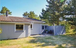 Three-Bedroom Holiday Home In Rodby - Rødby - 2