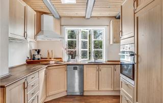 Amazing Home In Græsted With Jacuzzi - 5