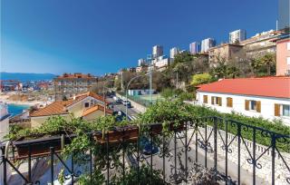 1 Bedroom Lovely Apartment In Rijeka - 9