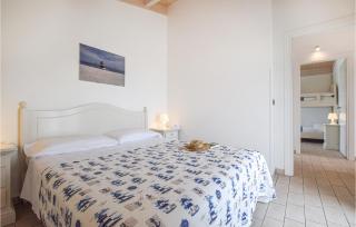 2 Bedroom Lovely Home In Torrenova - 7