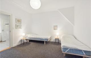 Amazing Apartment In Sønderborg - Sønderborg - 4