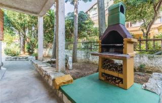 Two-Bedroom Apartment In Premantura - Premantura - 2