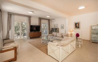 4 Bedroom Awesome Home In Barbat - Barbat na Rabu - 7