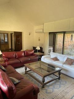 Amplia, 4 dormitorios y piscina climatizada - 7