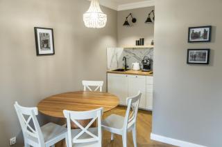 SOLAR Apartments I Stare Miasto 10min I Priv Parking Free I Winda I Balkon - 4