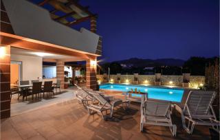 3 Bedroom Nice Home In Solin - Split - 3