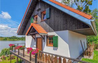 Beautiful Home In Podwilczyn With Sauna - 0