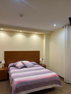 Hostal La Tina - 2