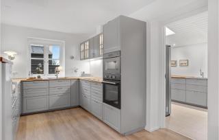 4 Bedroom Cozy Home In Løkken - Løkken - 5
