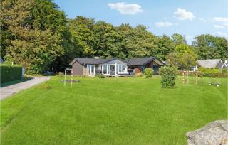 4 Bedroom Beautiful Home In Haarby - Hårby - 2