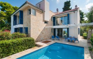 Amazing Home In Supetar - 1