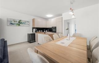 4 Bedroom Awesome Home In Srima - Srima - 6