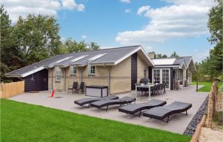 Beautiful Home In Blåvand With Sauna - 2