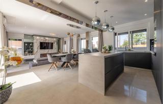 Awesome Home In Zaton With Wifi - Zaton - 3
