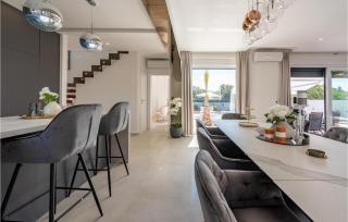 Awesome Home In Zaton With Wifi - Zaton - 4