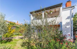 2 Bedroom Gorgeous Apartment In Pula - 3