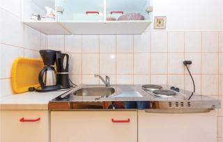 Gorgeous Apartment In Bakar With Wifi - Bakar - 2