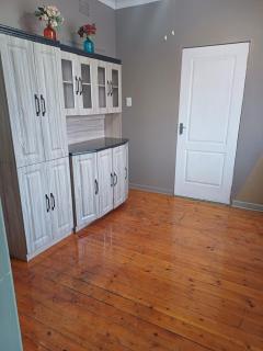 Serene on 5 Cologne - 6