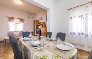 Cozy Apartment In Lukovo Sugarje - Lukovo Šugarje - 5
