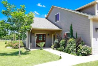 Hailey's Cottage on Small Farm-16 minutes to Silos - 8