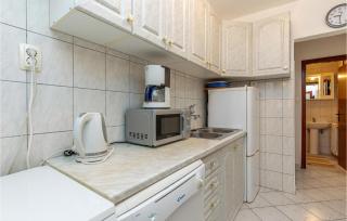 Pet Friendly Apartment - Novi Vinodolski - 7