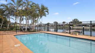 Island Poolside Getaway - Waterfront On St Huberts - Daleys Point - 7