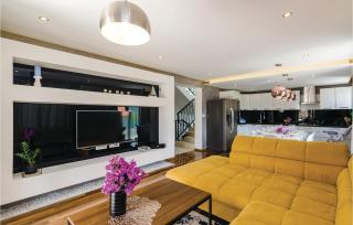 Awesome Home In Zaton Veliki With Sauna - Zaton - 8