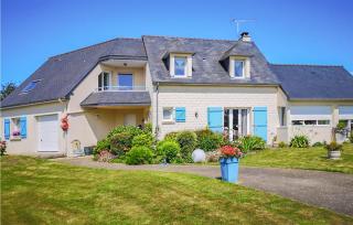 Awesome Apartment In Matignon With Wifi - 1