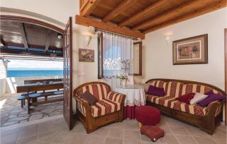 Gorgeous Home In Prigradica With Wifi - Prigradica - 6