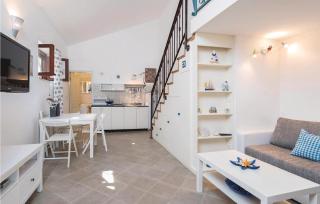 Gorgeous Home In Prigradica With Wifi - Prigradica - 3
