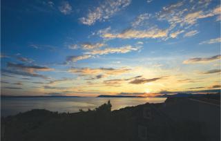 Awesome Home In Podgora - 6