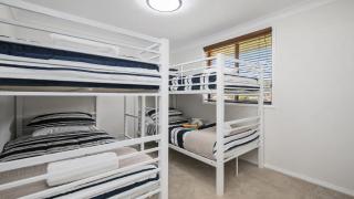 Island Poolside Getaway - Waterfront On St Huberts - Daleys Point - 4