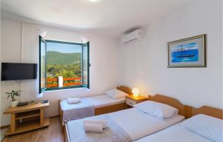 Two-Bedroom Holiday Home In Zastrazisce - Zastražišće - 6
