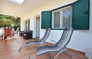 Two-Bedroom Holiday Home In Sucuraj - Sućuraj (San Giorgio) - 3