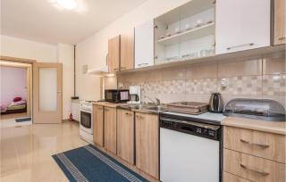 Awesome Apartment In Bresca - Breza - 8