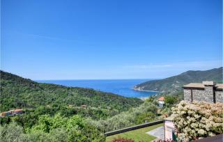 3 Bedroom Beautiful Home In Moneglia - Moneglia - 3