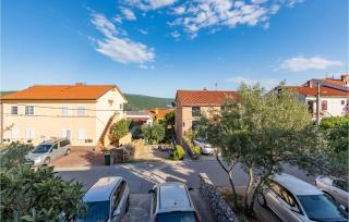 Gorgeous Apartment In Kornic With Wifi - 9