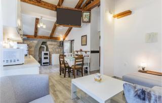 Lovely Apartment In Krsan With Wifi - 8