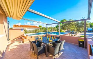 Beach Front Home In Vir - 2