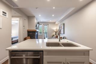 New 1Bd Luxe King Suite with Superb Mtn View - 7