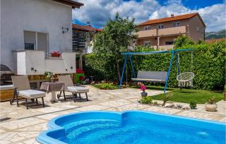 2 Bedroom Amazing Apartment In Drazice - Dražice - 1