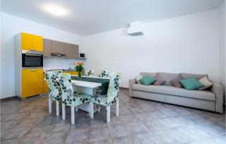 Lovely Home In Susnjevica With Kitchen - 3